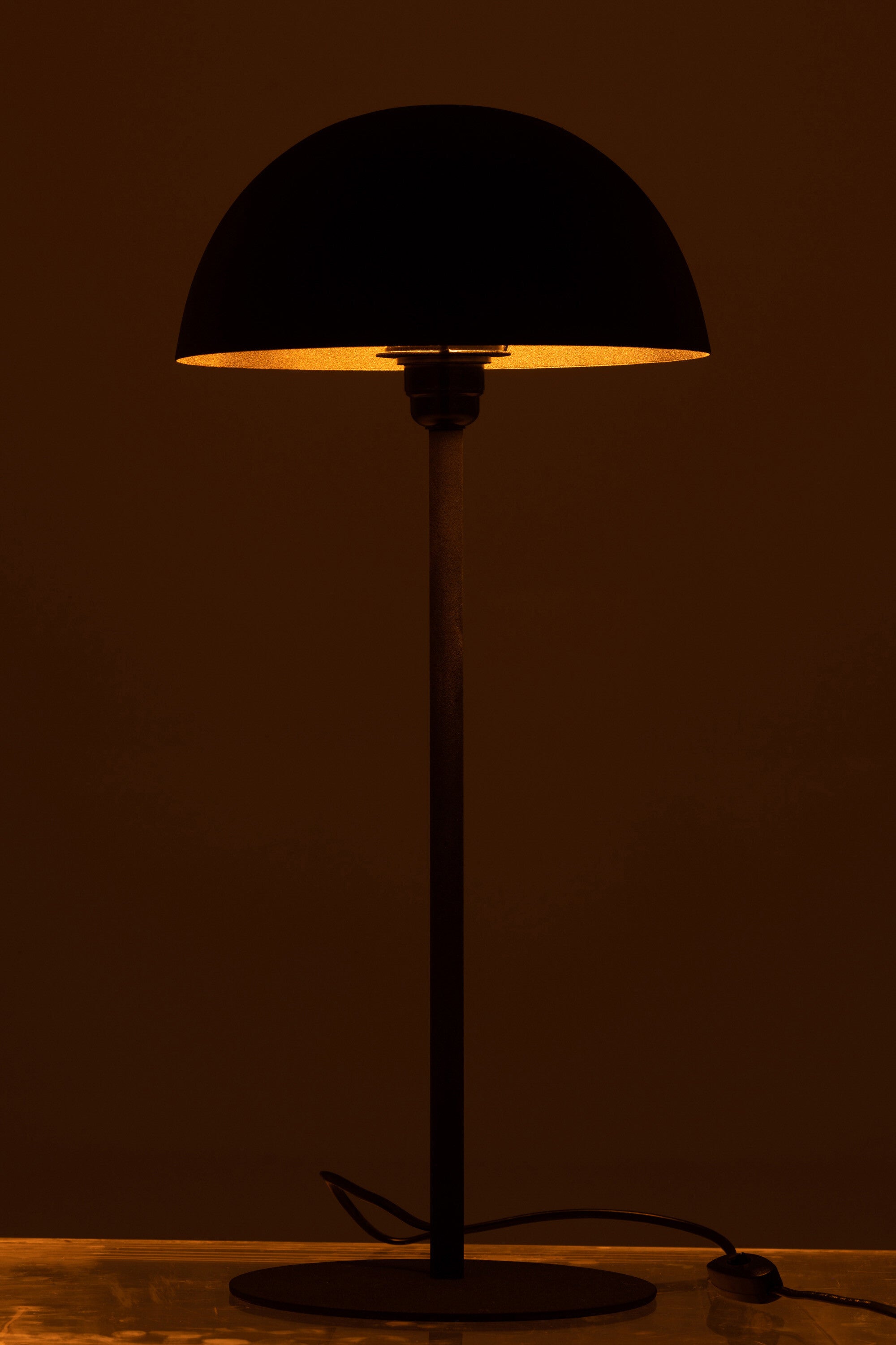 Black Mambo lamp